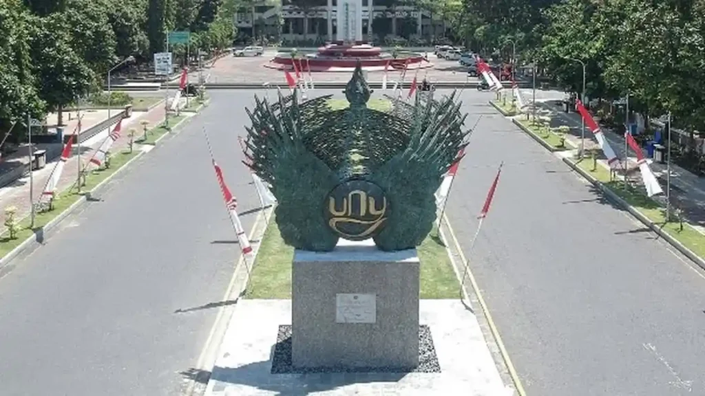 Universitas Negeri Yogyakarta (UNY)